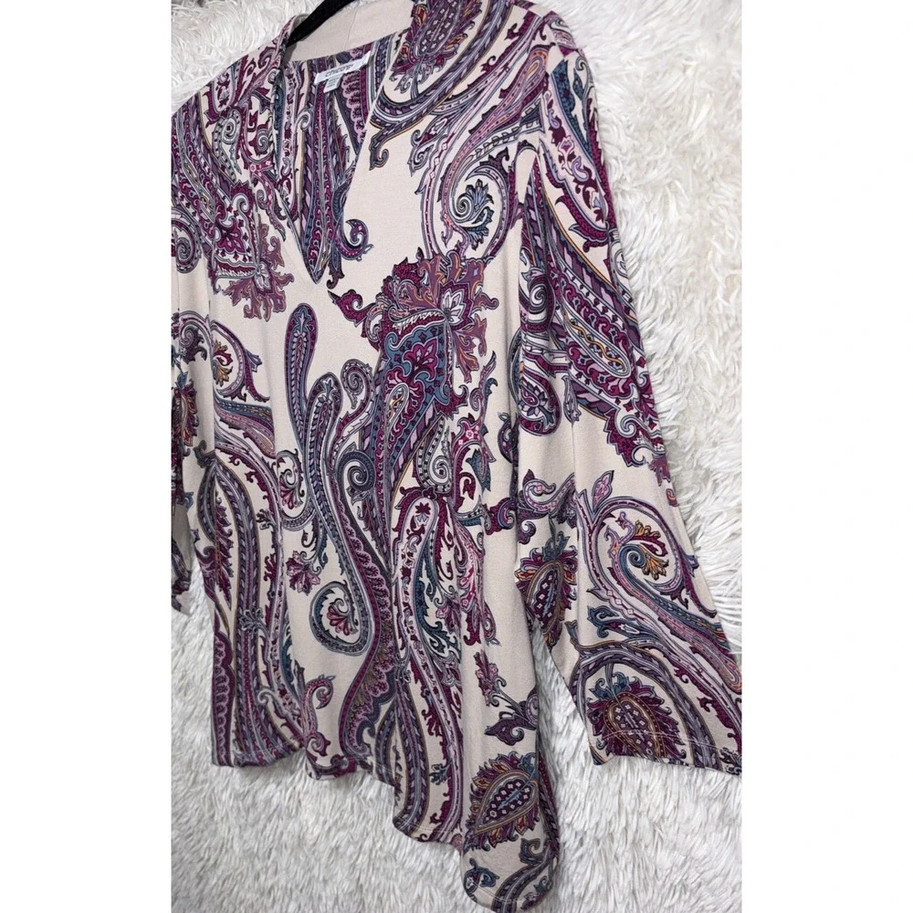 Chico's Top‎ Women's Size 3 Purple Paisley Rayon Blend 3/4 Sleeve V-Neck Blouse